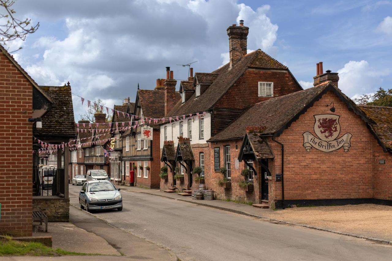 The Griffin Inn Fletching Bagian luar foto