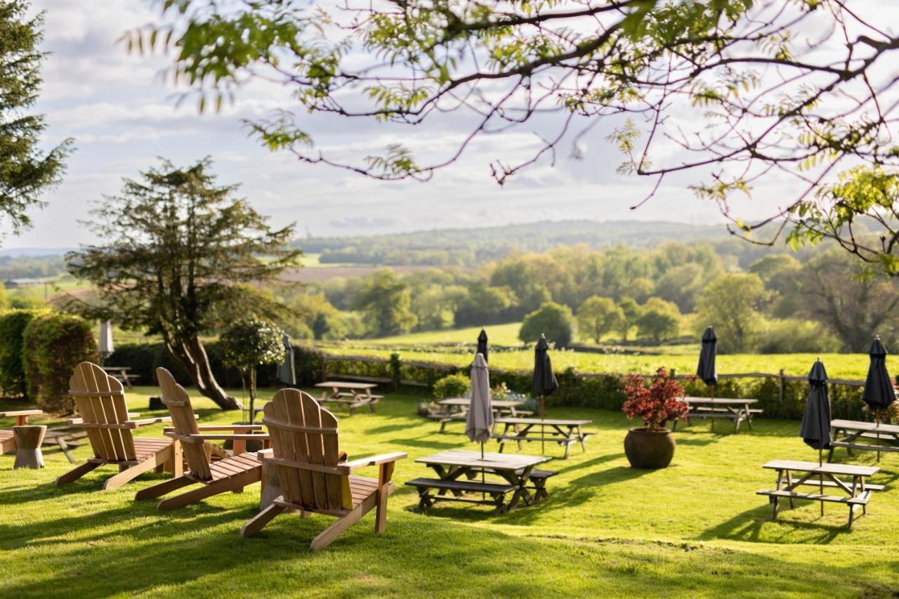 The Griffin Inn Fletching Bagian luar foto