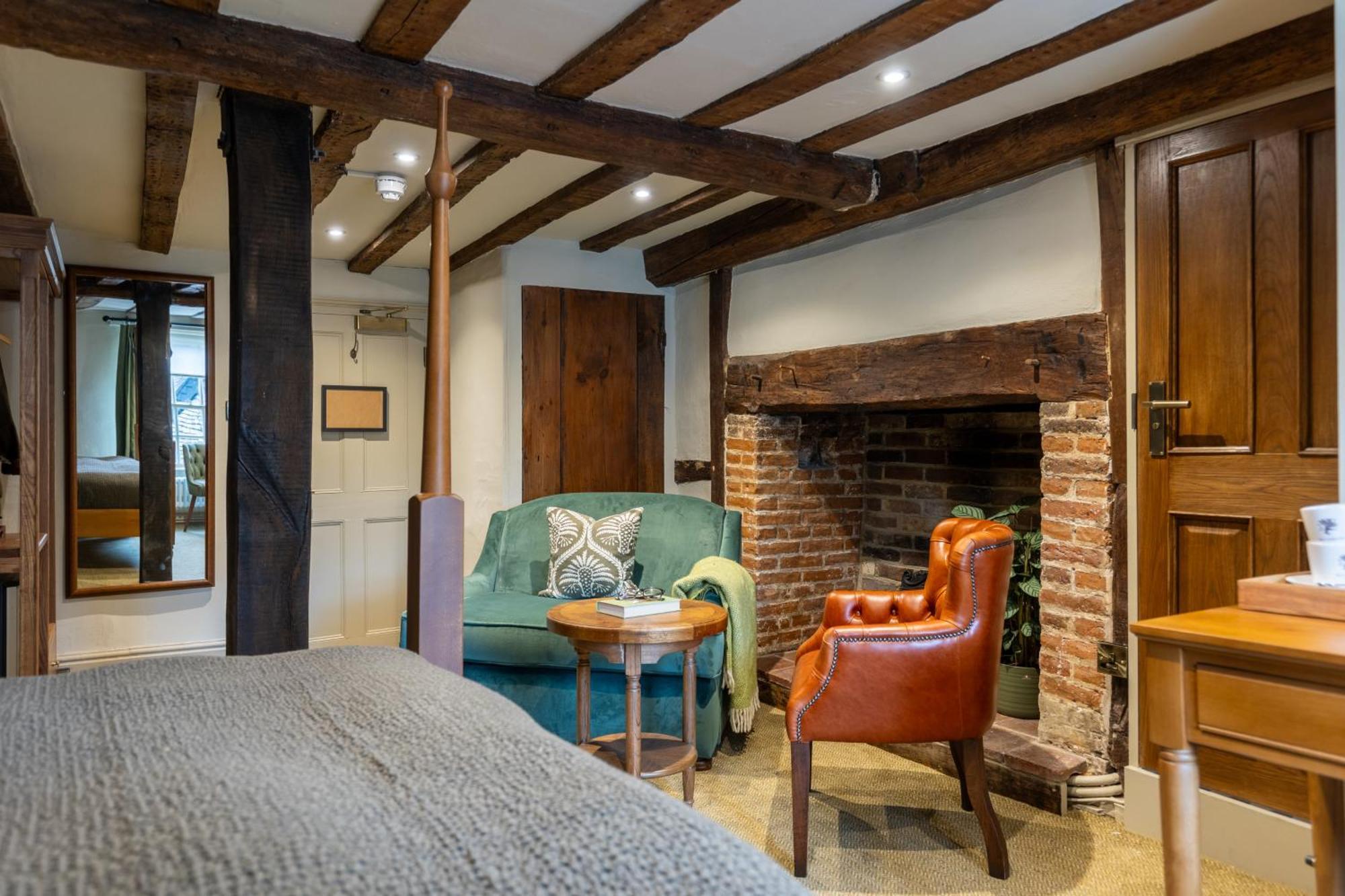 The Griffin Inn Fletching Bagian luar foto